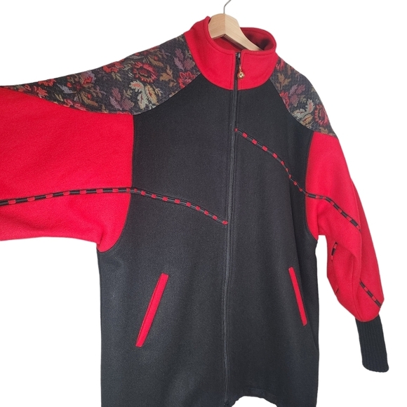 Vintage Wool Blend Women's Russell Scott Black & Red Floral zip up Jacket - Picture 8 of 13